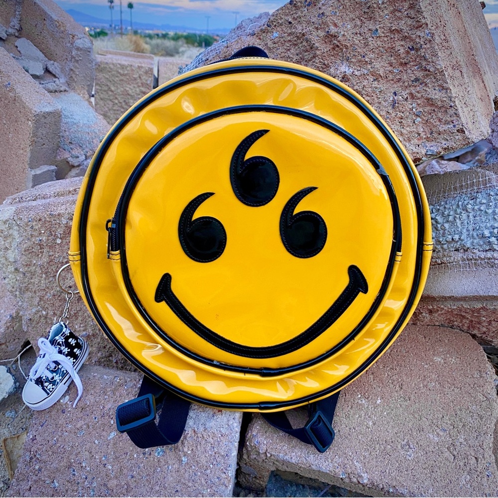 😵‍💫 UNIF 666 Smiley Backpack RARE! - Picture 4 of 13